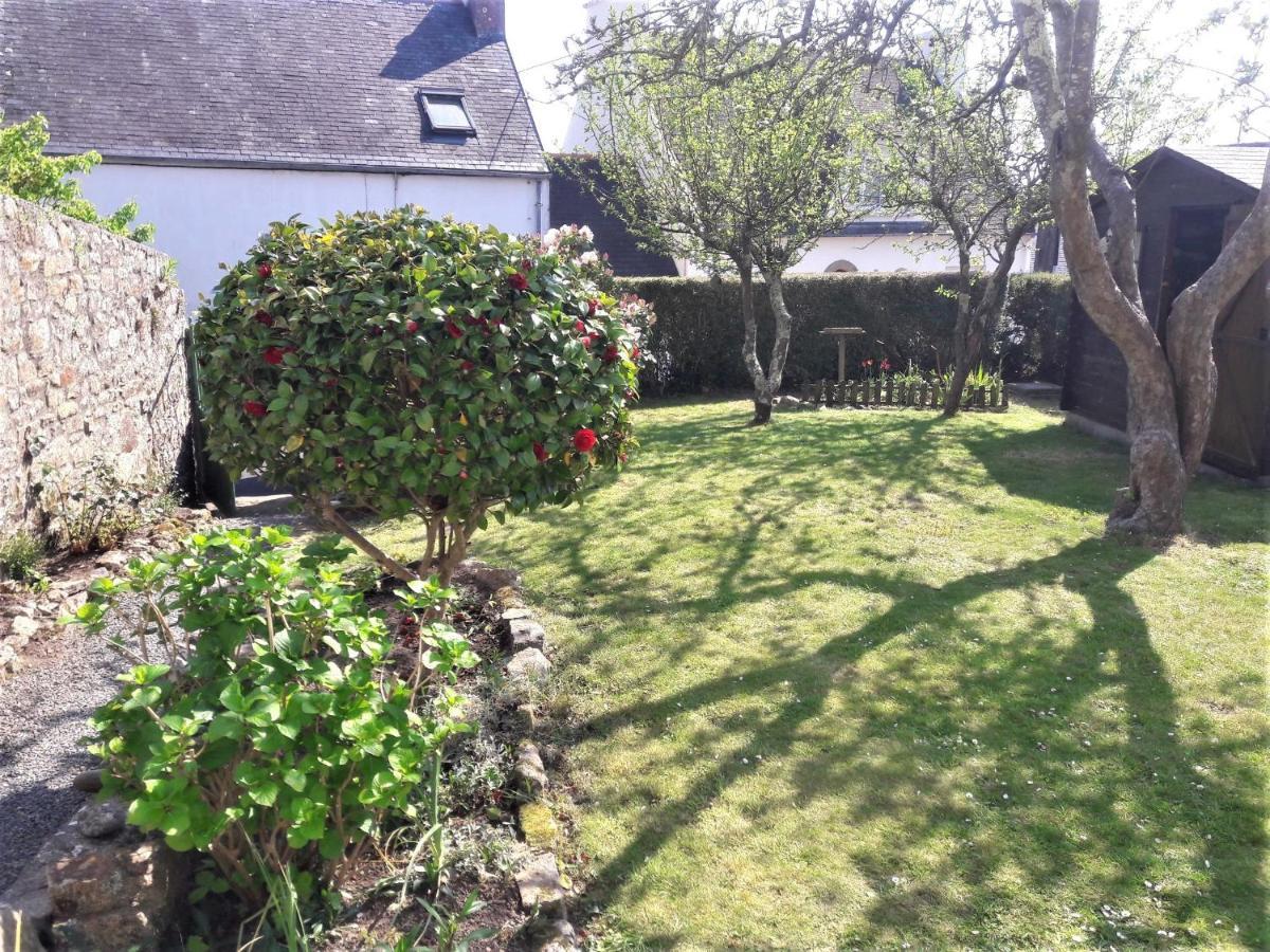 Pont L'Abbe, Maison Avec Jardin Pour 4 Exterior foto